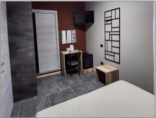 רימיני Hotel Crisvan מראה חיצוני תמונה