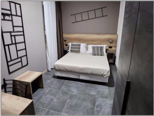 רימיני Hotel Crisvan מראה חיצוני תמונה